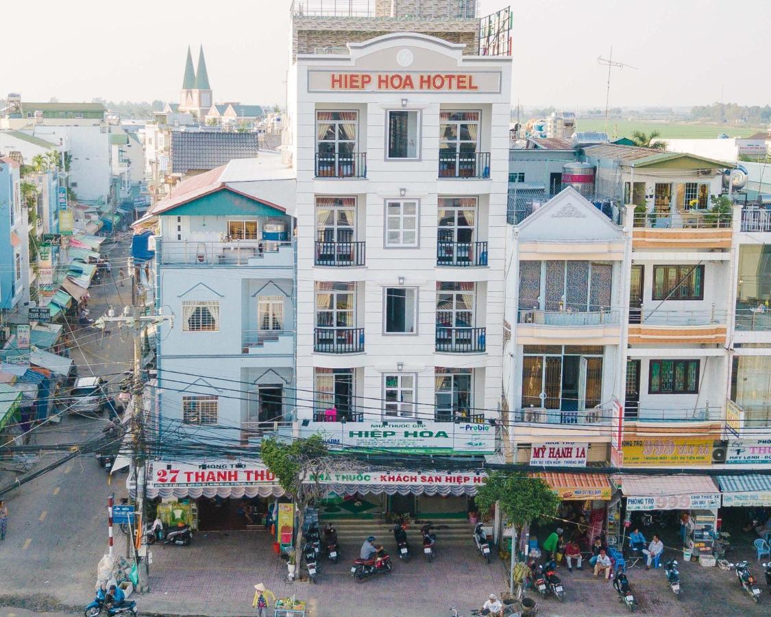 Hiep Hoa Hotel Chau Doc Buitenkant foto