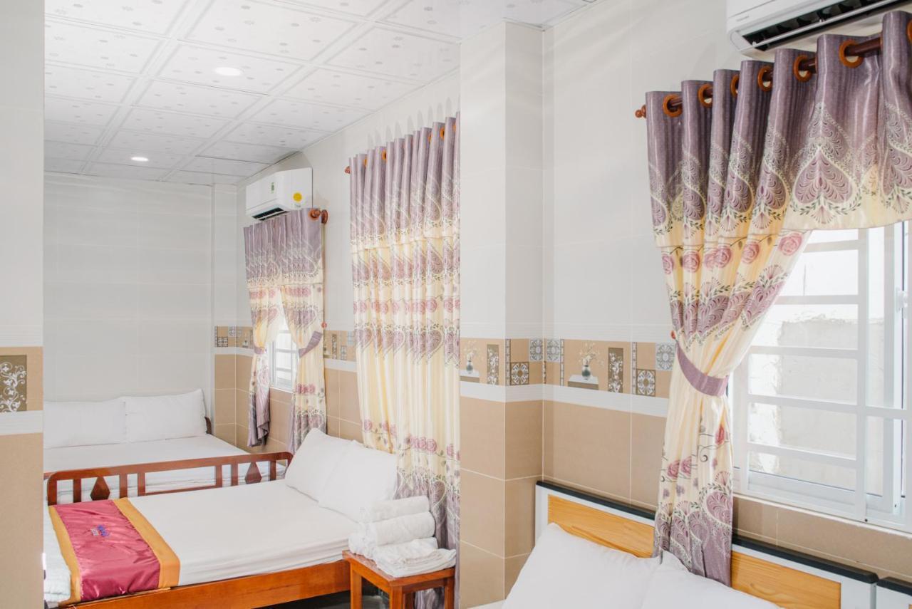 Hiep Hoa Hotel Chau Doc Buitenkant foto